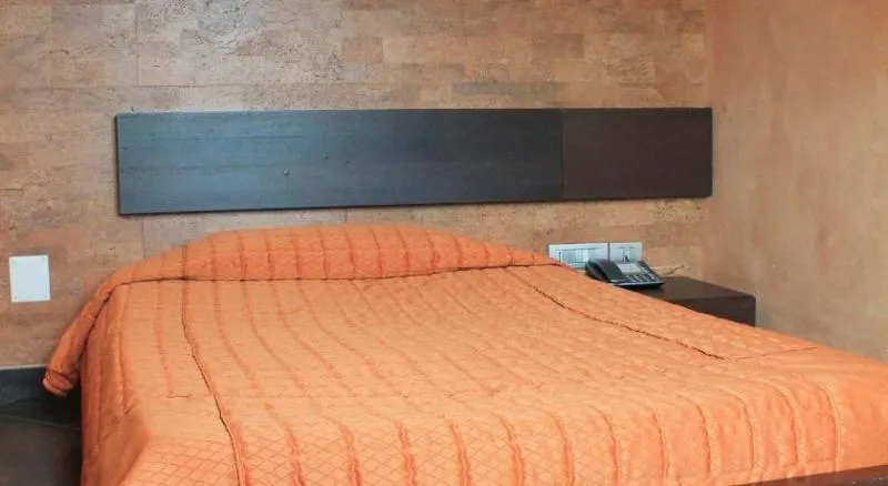 SINGLE STANDARD Room, Abalon Pompei Resort, Naples