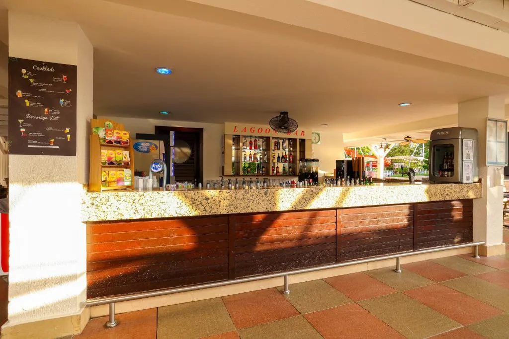 Bar, Crystal De Luxe Comfort Collection, Antalya