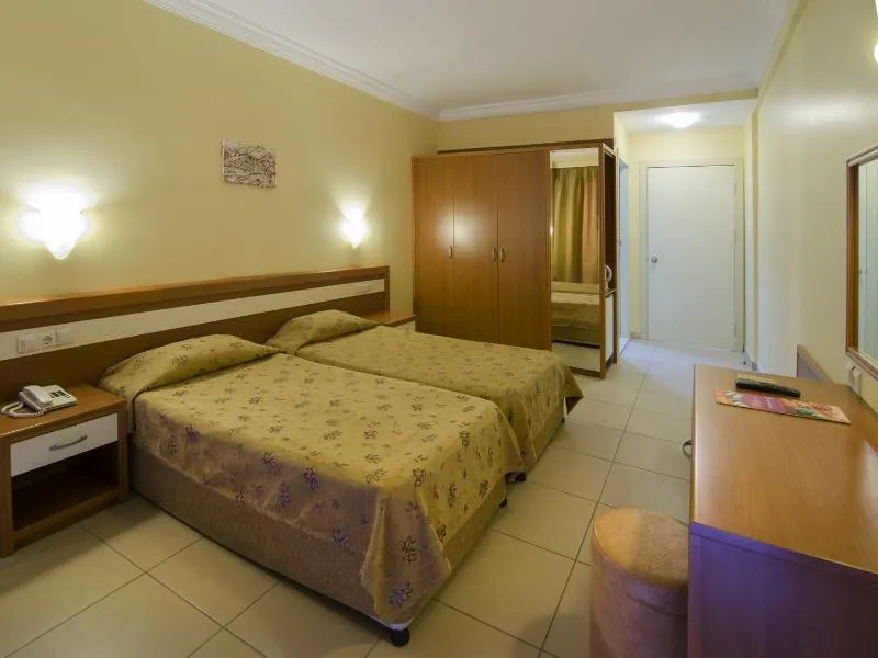 Room, Sea Pearl Hotel, Izmir