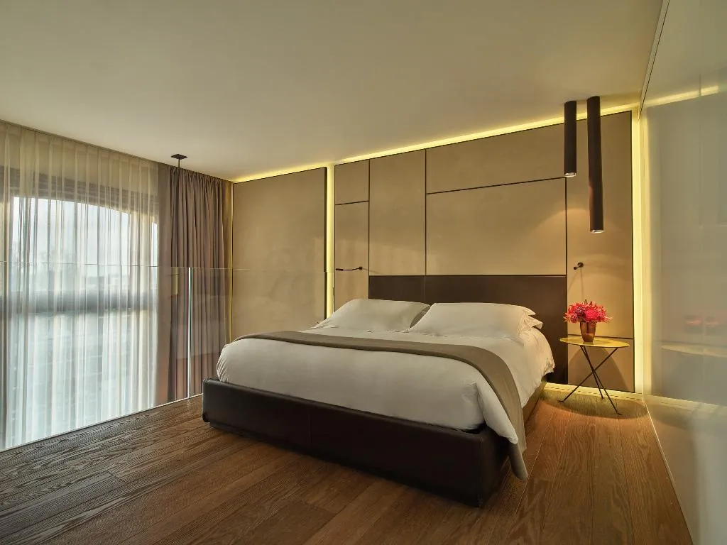 JUNIOR SUITE CONNECTING ROOM Room, Mandarin Oriental Conservatorium, Amsterdam, Amsterdam