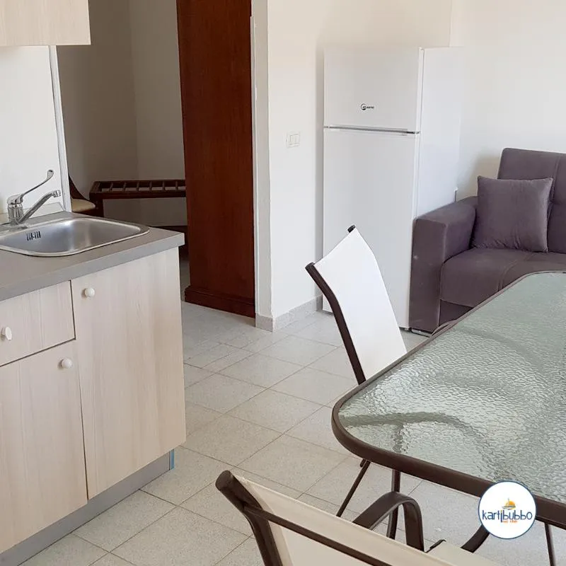 APARTMENT CAPACITY 5 Room, Kartibubbo Beach Resort, Palermo