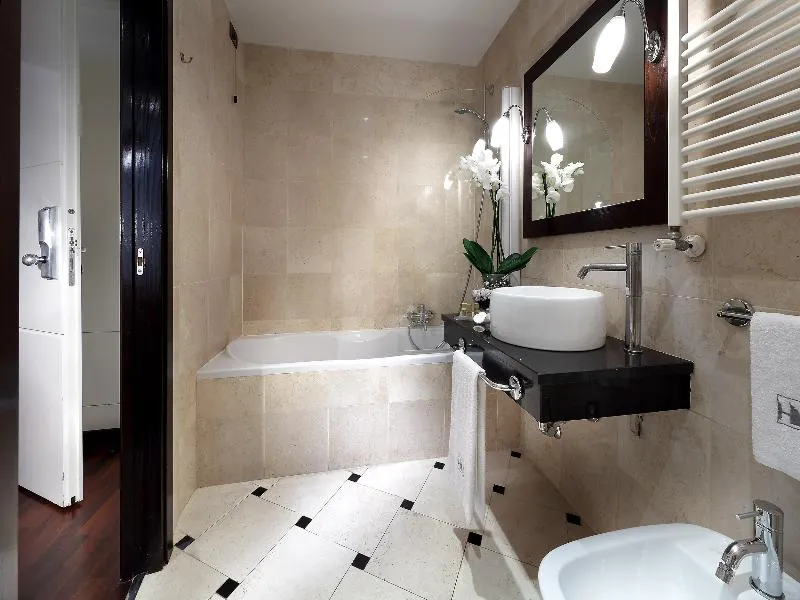 DOUBLE SUPERIOR Room, Exe International Palace, Rome