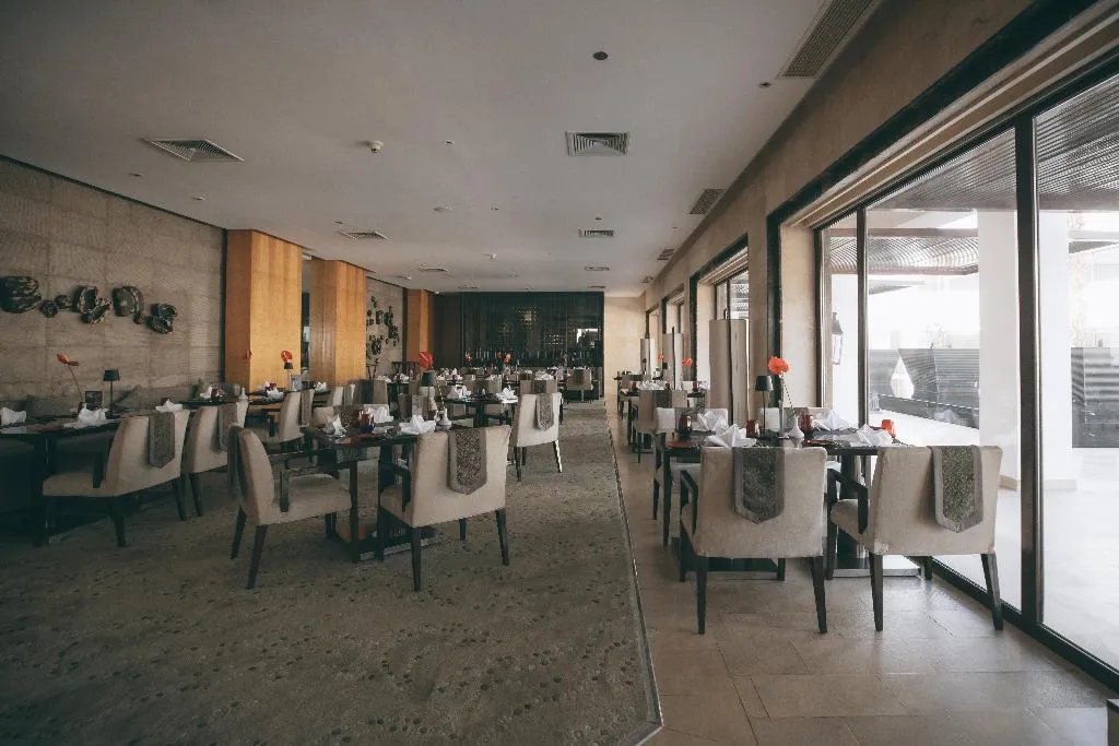 Restaurant, Hilton Luxor Resort & Spa, Luxor