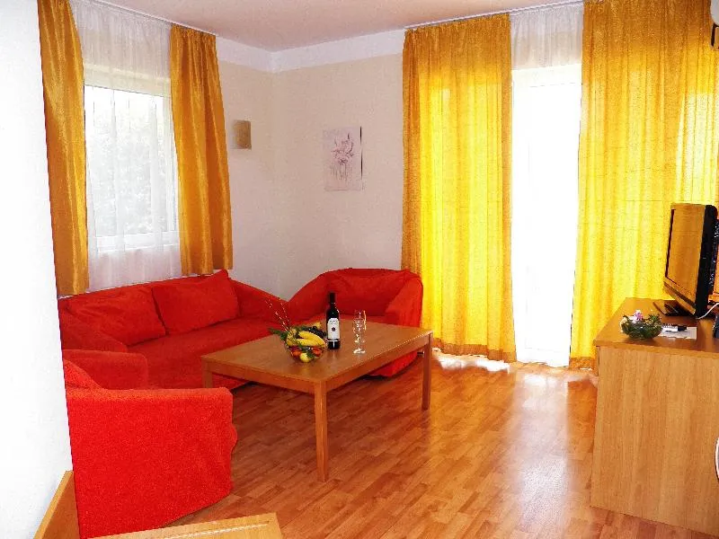 APARTMENT TWO BEDROOMS Room, Joya Park Complex, Varna