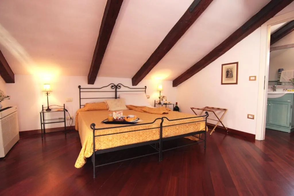 SUITE STANDARD Room, Ca' Riccio, Venice