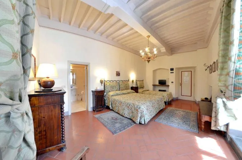 TRIPLE CLASSIC Room, San Michele, Perugia