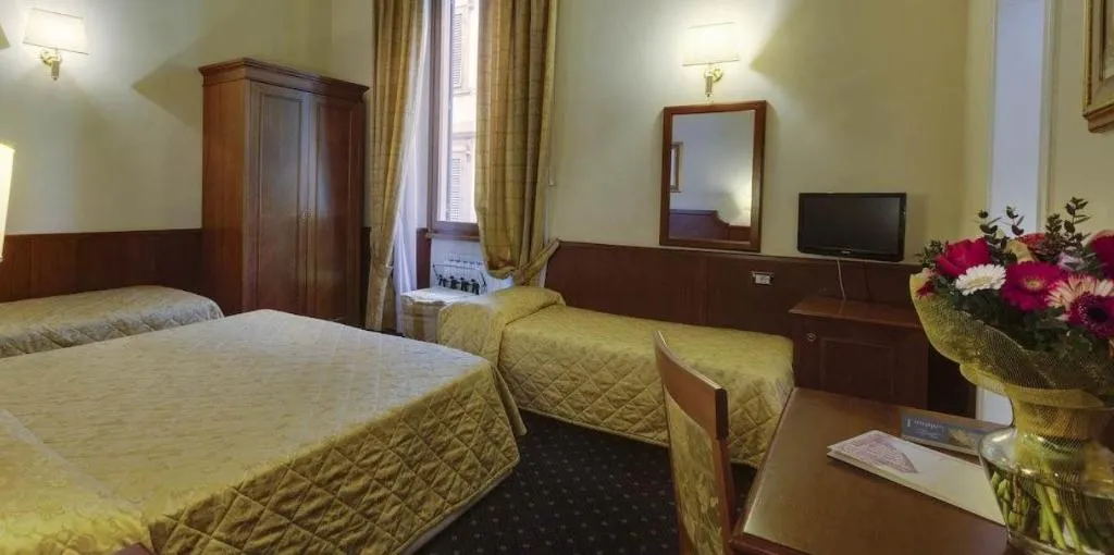 QUADRUPLE SUPERIOR Room, Arizona, Florence
