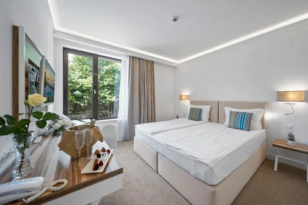 SINGLE PARK VIEW Room, HVD Nympha Adults Only, Varna