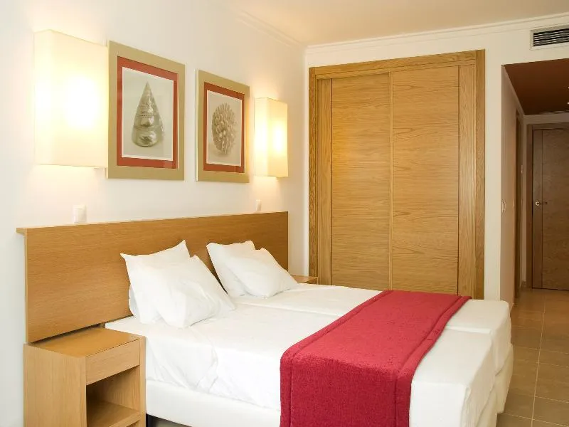 Double or Twin CLASSIC Room, Montegordo Hotel Apartamentos & Spa, Algarve