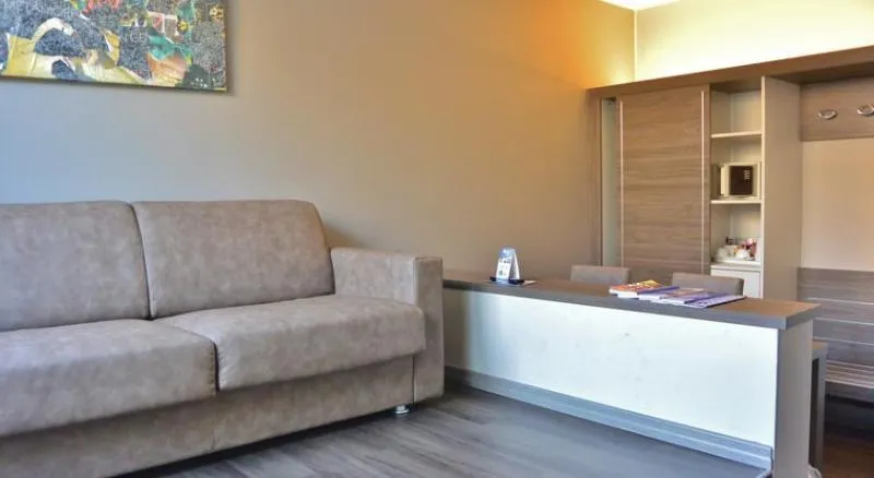 SUITE STANDARD Room, Palazzo Delle Stelline, Milan