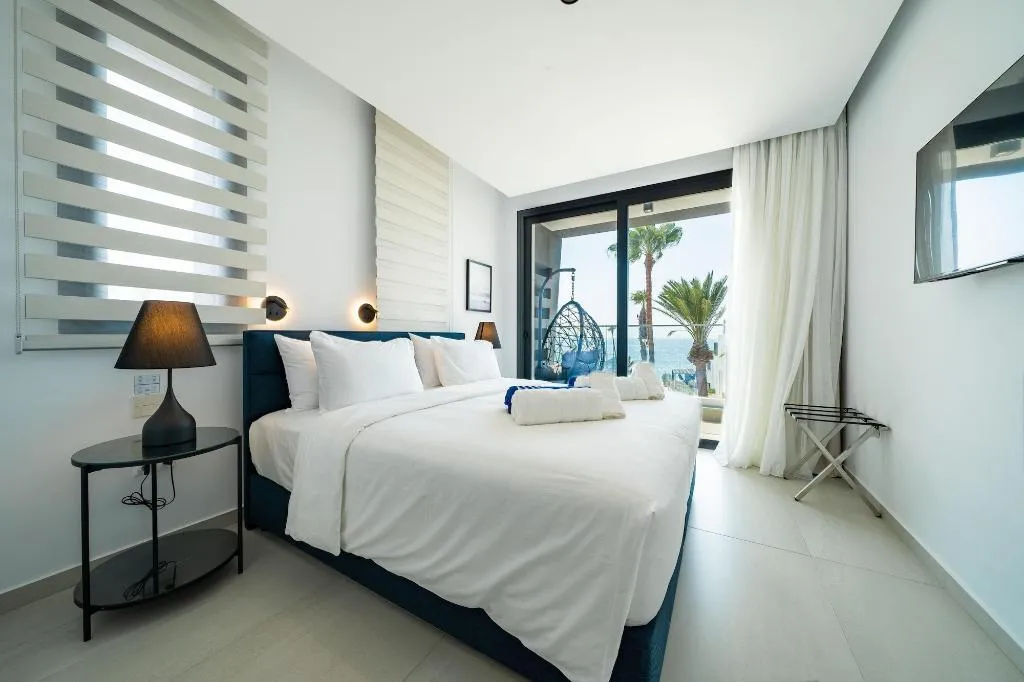 Room, Waterside, Cyprus