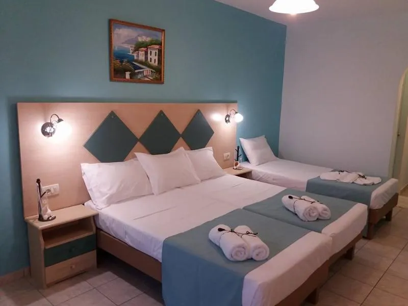 STUDIO CAPACITY 3 Room, Vossos, Zante