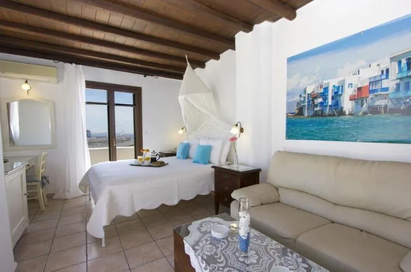 FAMILY ROOM CAPACITY 4 Room, Paradision, Mykonos