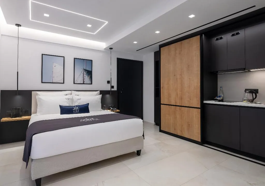 SUITE DELUXE Room, Captain Napoleon Paterakis CNP Luxurious Suites, Crete