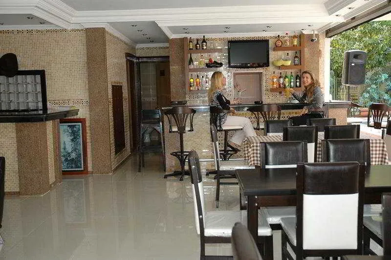 Bar, Basil's Apart Hotel, Dalaman