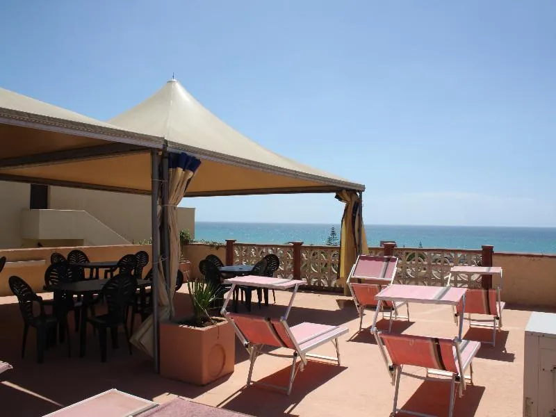 Terrace, Triscinamare Hotel Residence, Palermo