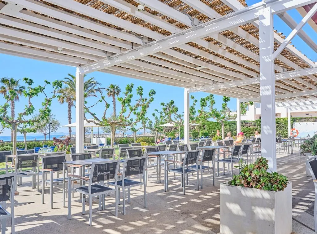 Terrace, Prestige Victoria, Costa Brava