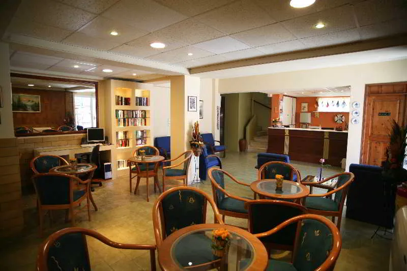 Lobby, La Cite, Kefallinia