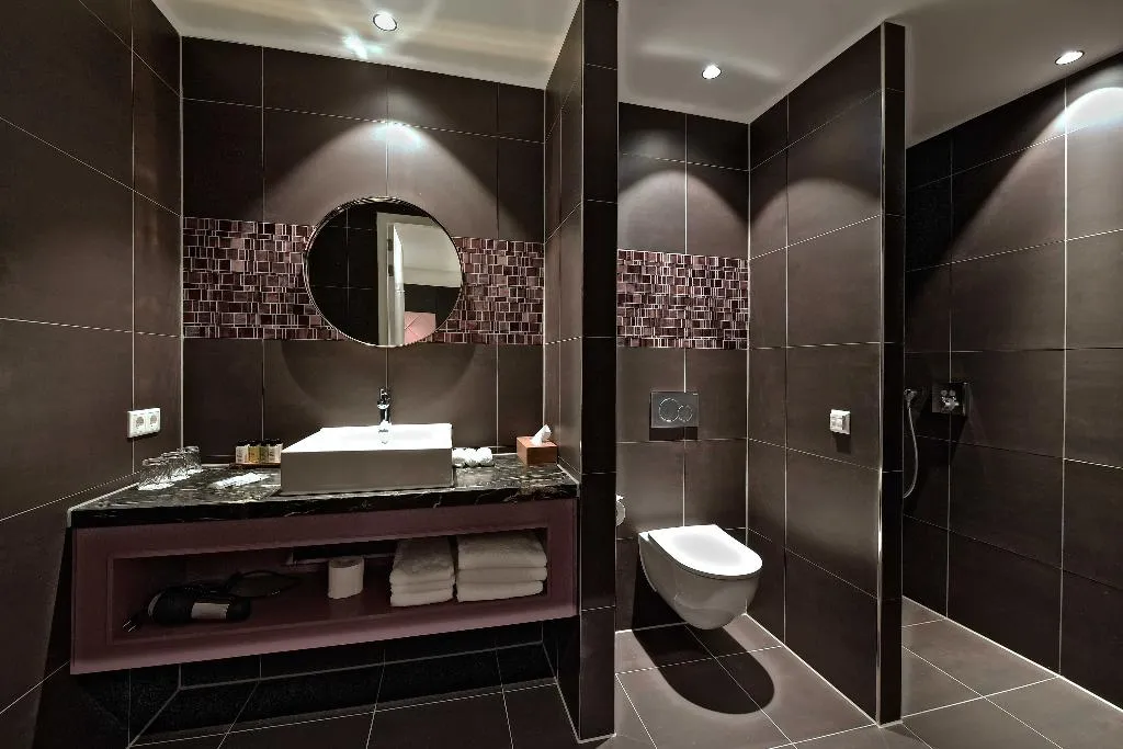 QUADRUPLE CONNECTING ROOM Room, Zaan Hotel Amsterdam - Zaandam, Amsterdam