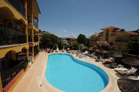 Kleopatra Apartments, Dalaman