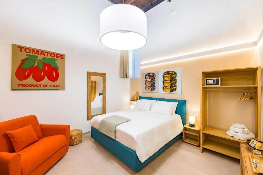 TRIPLE STANDARD Room, Borgo Vergini Garden, Naples