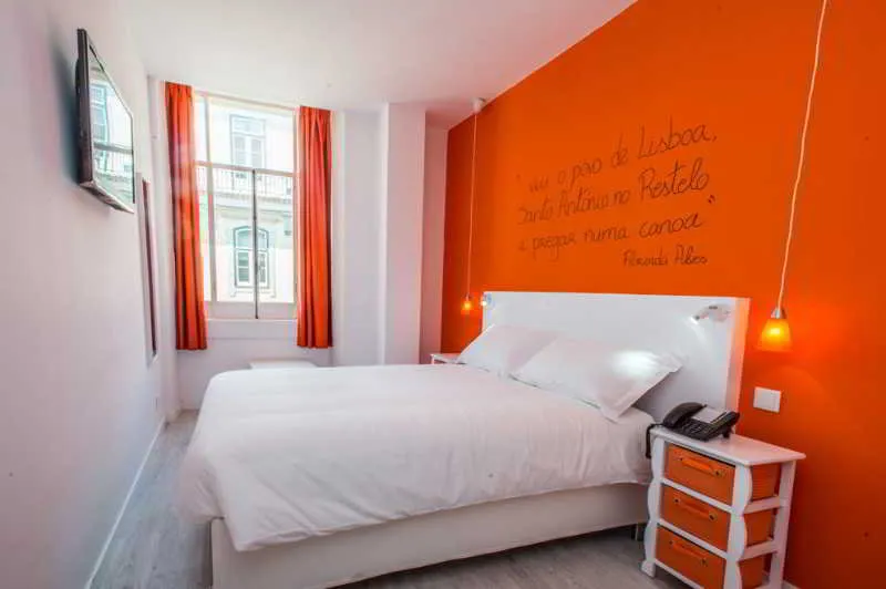 Room, Golden Tram 242 Lisbonne Hostel, Lisbon
