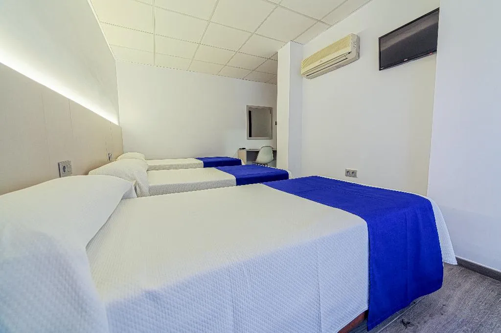 TRIPLE STANDARD Room, La Perla, Costa Almeria