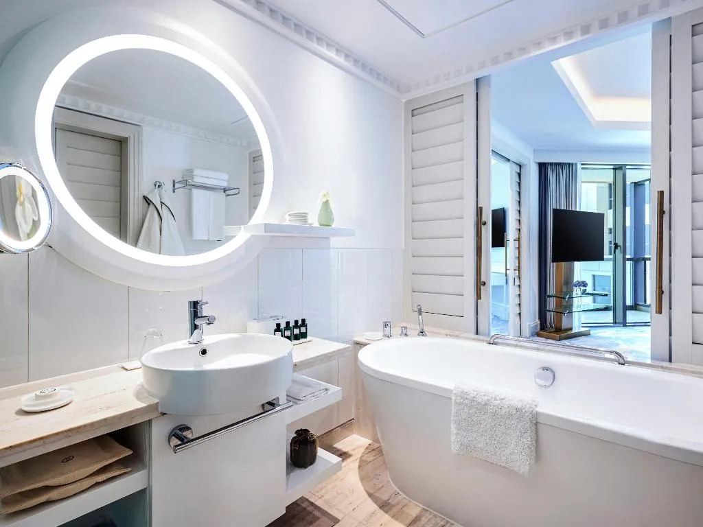 Room, Sofitel Dubai Jumeirah Beach, Dubai