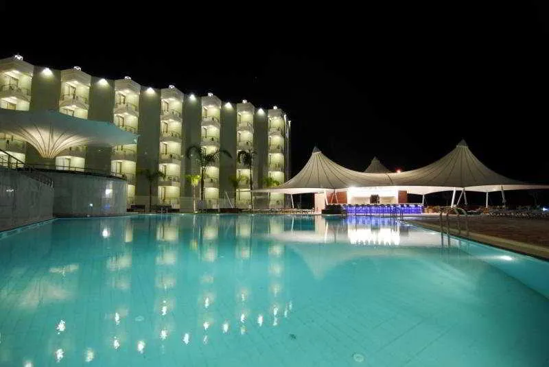 Pool, Grand Belish, Izmir
