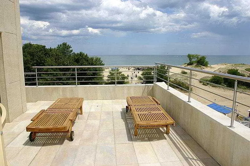 Terrace, Jeravi, Bourgas