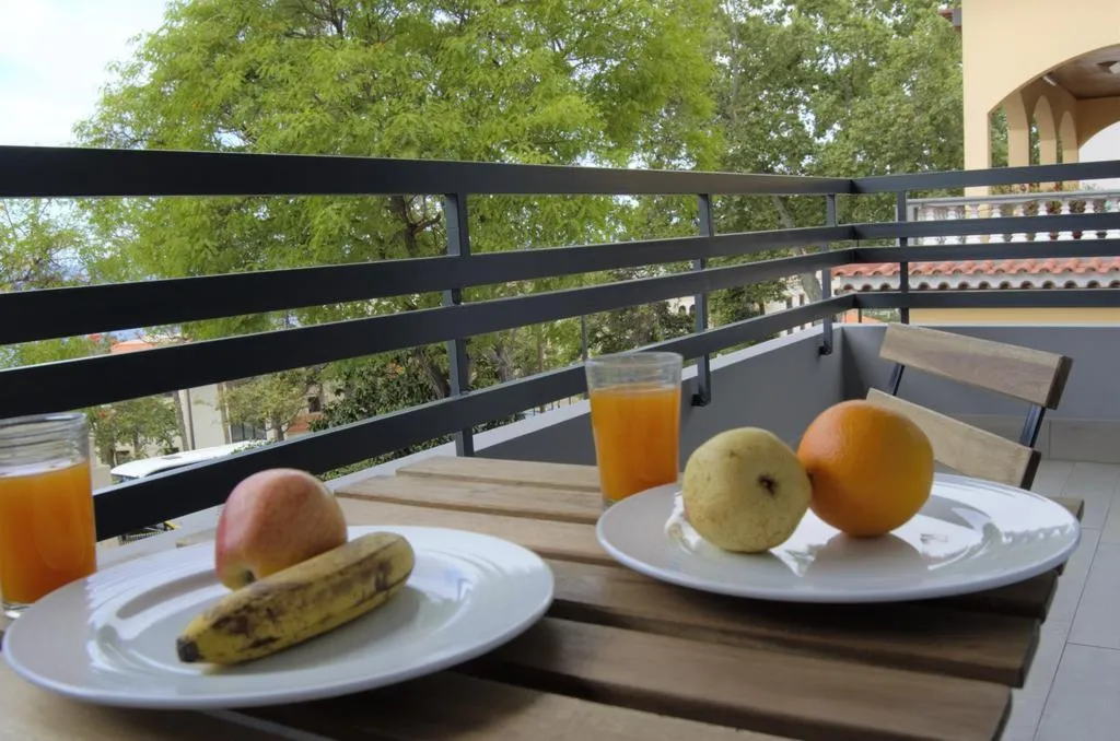 STUDIO WITH BALCONY Room, Apartamentos Vitoria by Petit Hotels, Madeira
