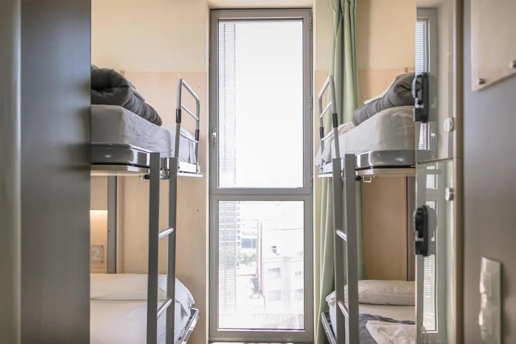 QUADRUPLE STANDARD Room, Barcelona Urbany Hostel, Barcelona