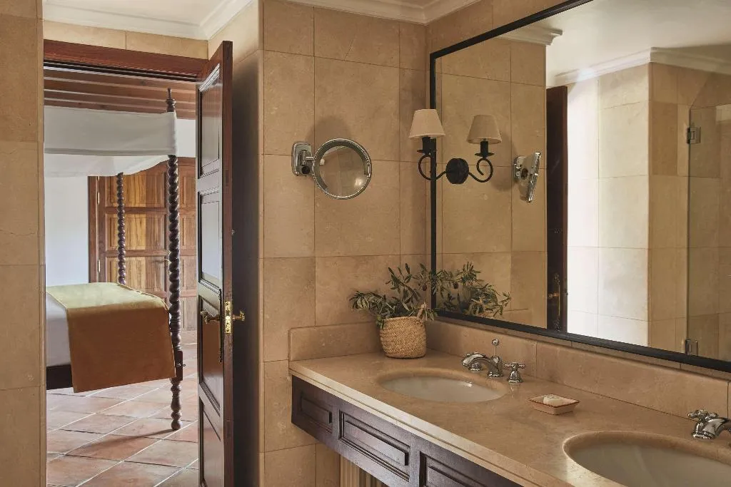SUITE DELUXE Room, La Residencia, A Belmond Hotel, Mallorca, Majorca