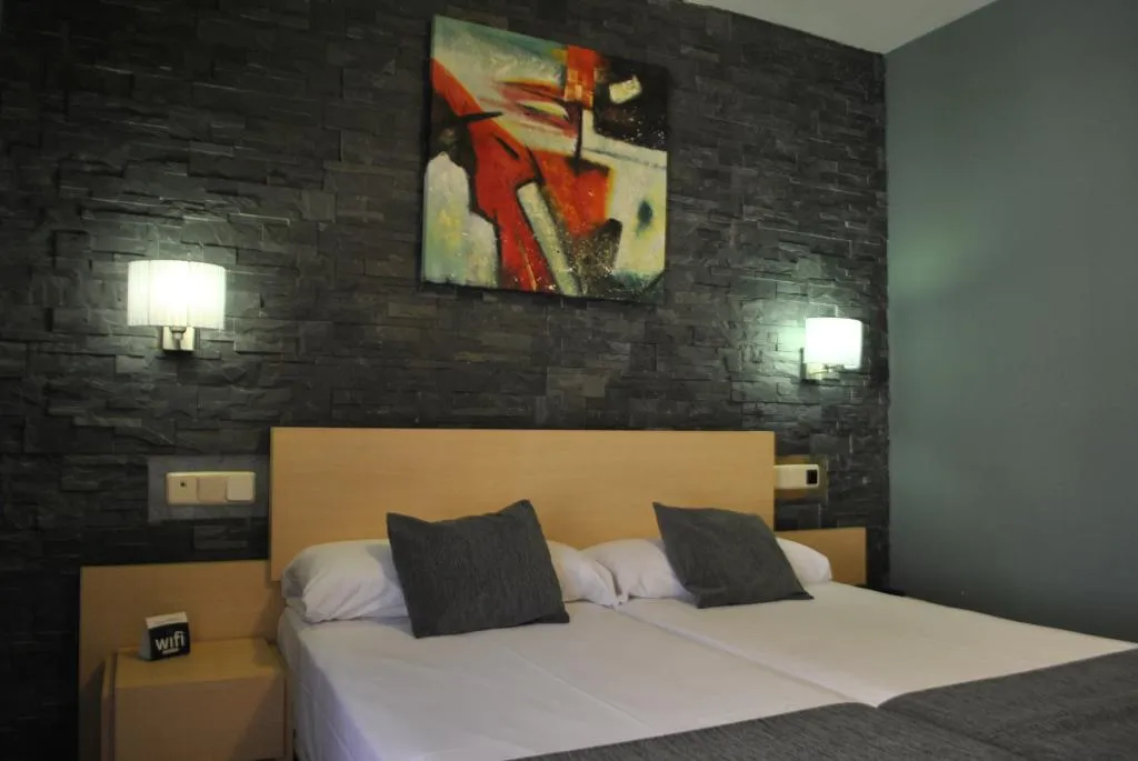 DOUBLE STANDARD Room, Alda nueva Castilla, Madrid