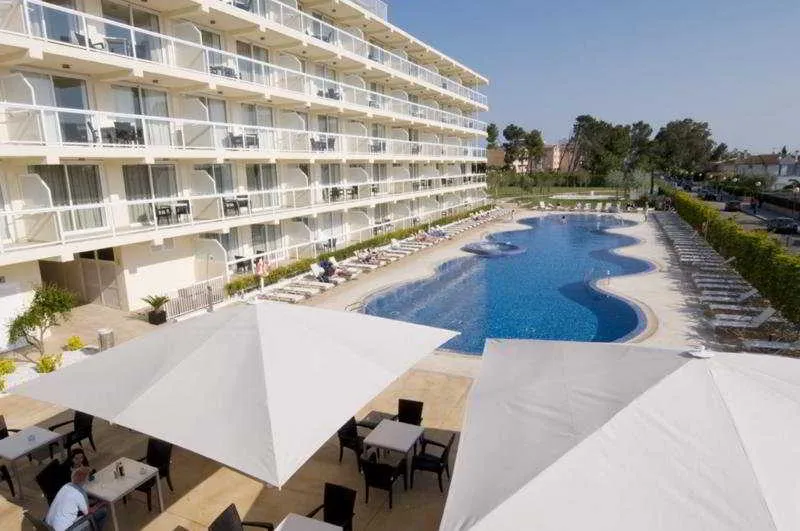 Pool, Las Gaviotas Suites Hotel & Spa, Majorca