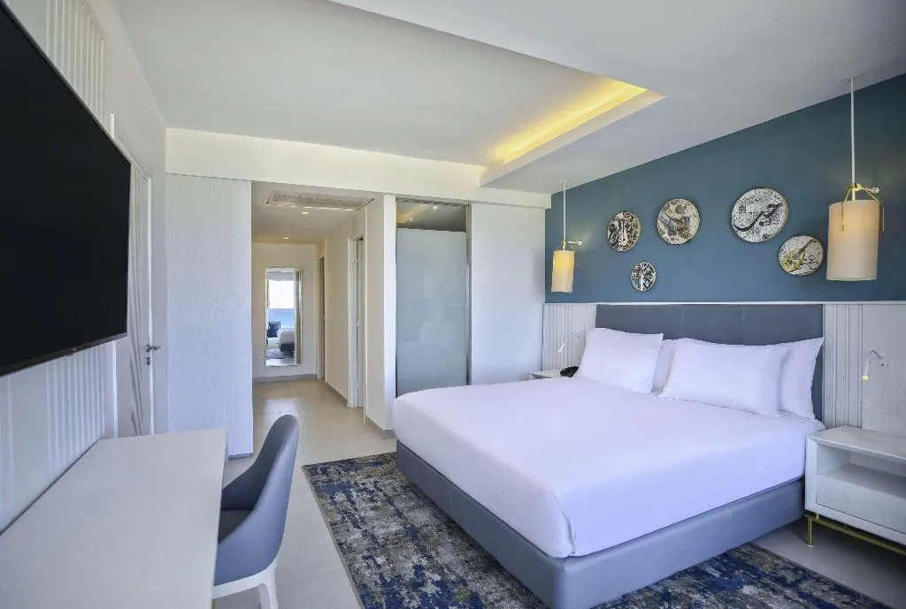 SUITE PARTIAL SEA VIEW Room, Hilton Skanes Monastir Beach Resort, Tunisia