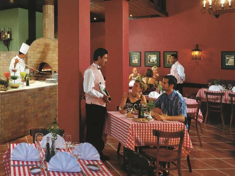 Restaurant, JAZ Makadi Saraya Resort, Red Sea Riviera