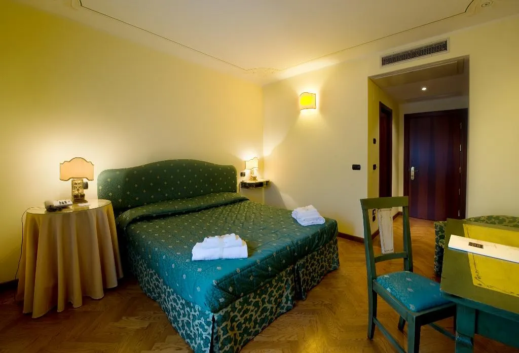 Double or Twin SUPERIOR Room, Relais dell Olmo, Perugia