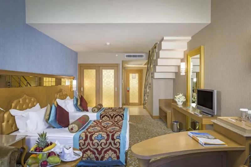 FAMILY ROOM DELUXE SEA VIEW Room, Royal Holiday Palace, Antalya