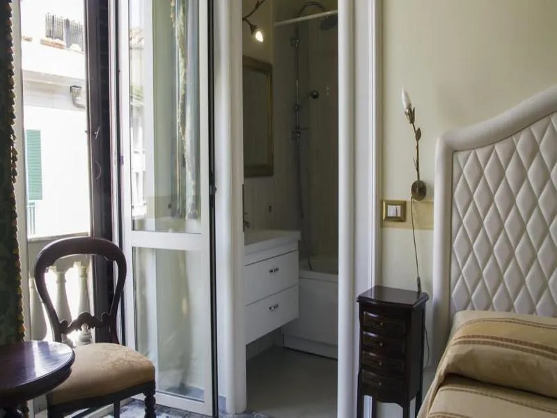 Room, B&B Art Suite Santa Brigida, Naples
