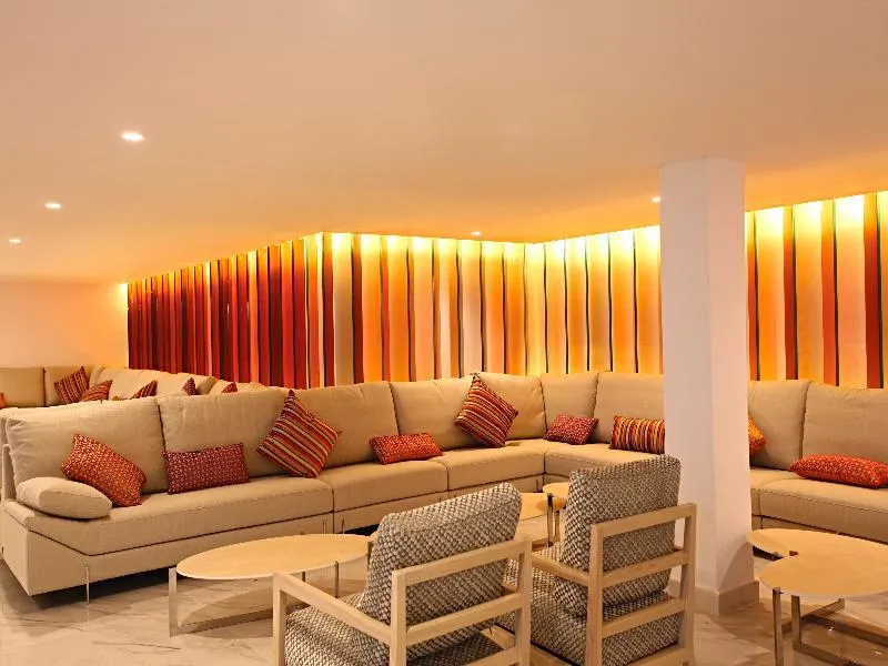 Lobby, Iberostar Waves Cala Millor, Majorca