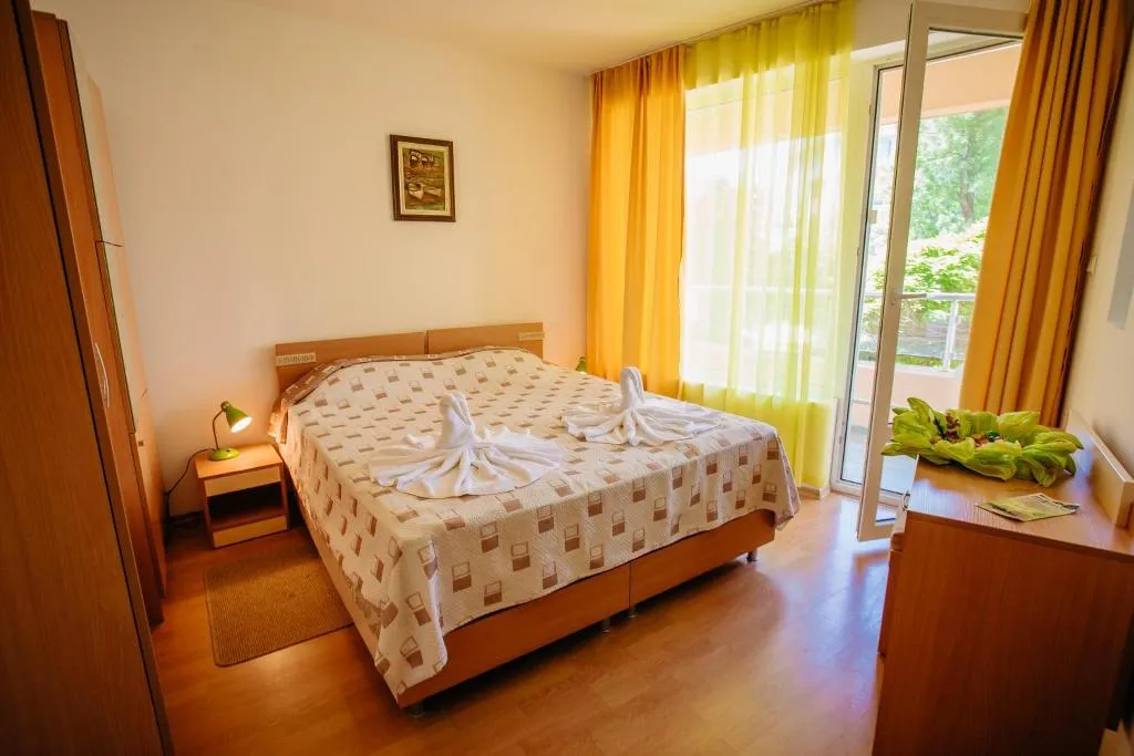 General view, MNG Holiday Apartments, Bourgas