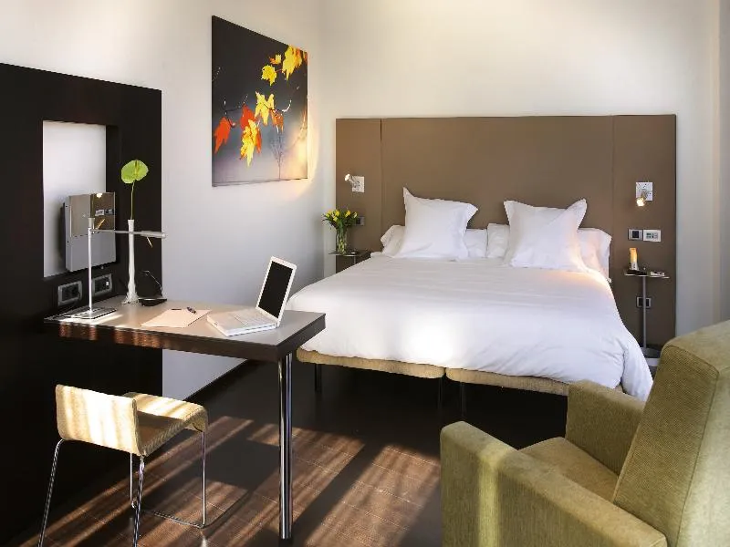 Room, Occidental Madrid Este, Madrid