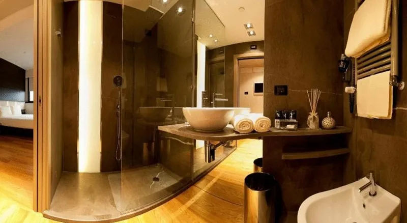 Double or Twin SUPERIOR Room, Best Western Plus The Hub Hotel, Milan