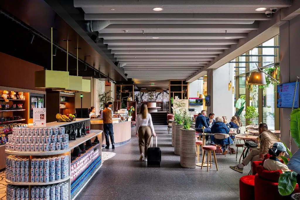 Lobby, Leonardo Hotel Amsterdam Rembrandtpark, Amsterdam