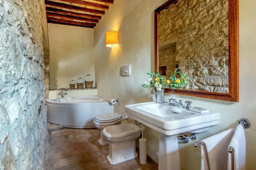 DOUBLE DELUXE Room, Castello Valenzino, Perugia