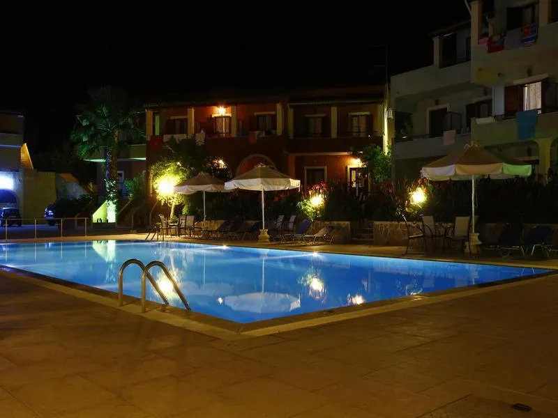 Pool, Bintzan Inn, Corfu