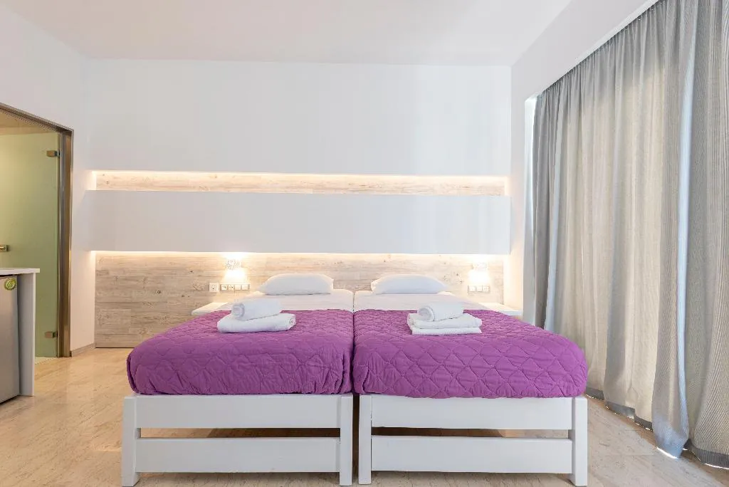 STUDIO SUPERIOR Room, Origin, Kos