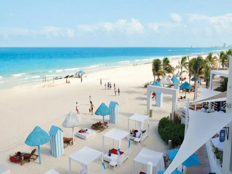 Beach, The Pyramid Cancun by Oasis, Cancun Area