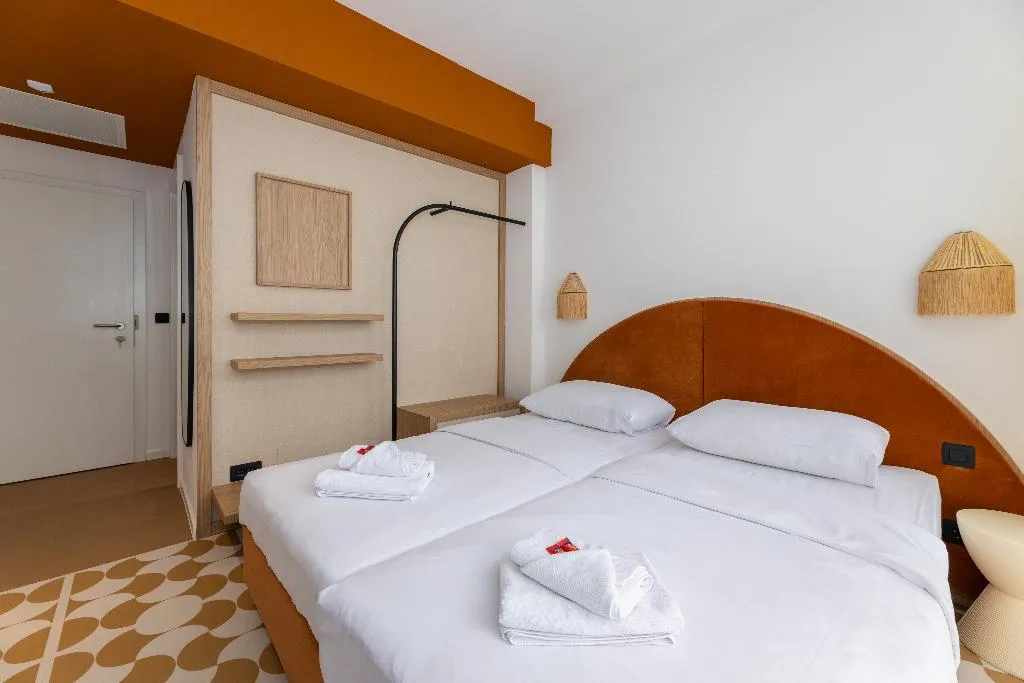 DOUBLE STANDARD Room, Hostel Sol, Dubrovnik